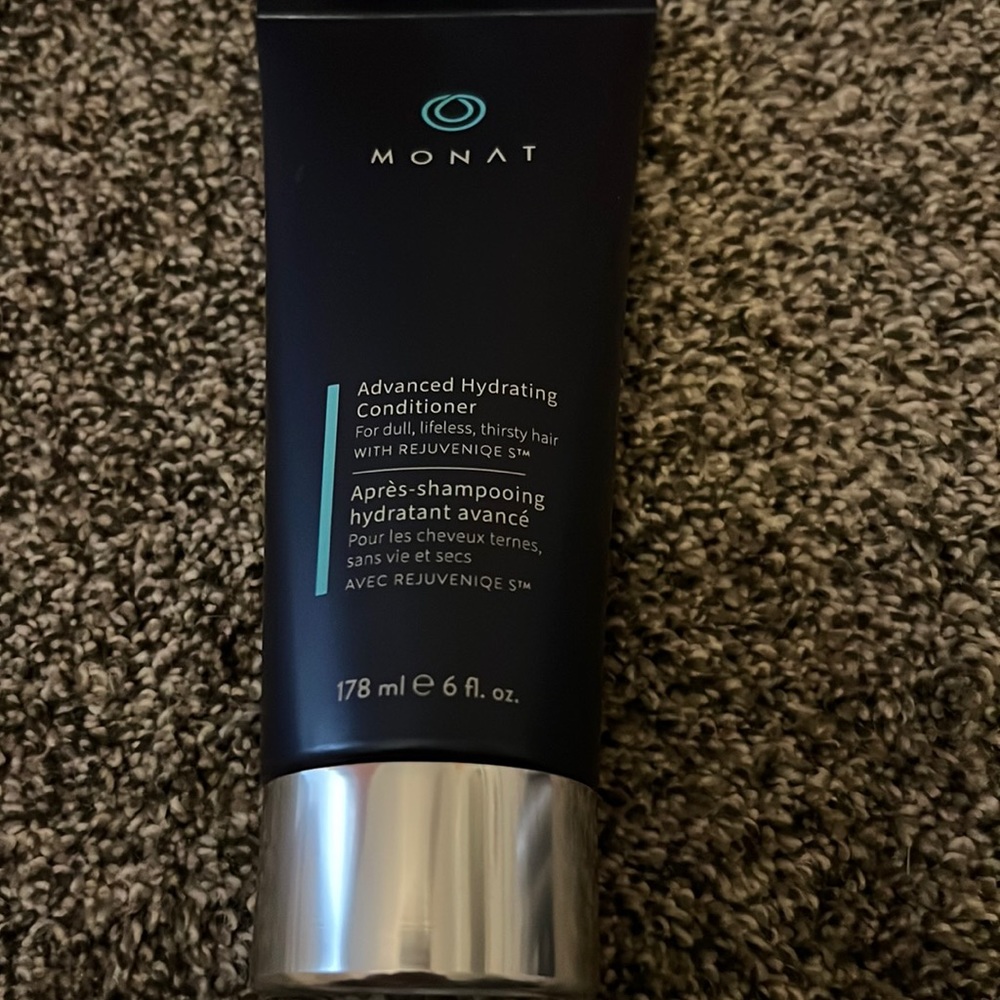 New unopened smoothing conditioner